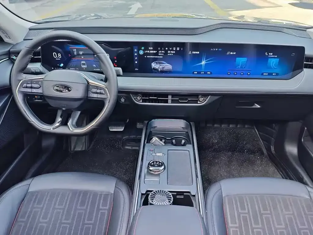 Ford Mondeo 2023 из CN, фото 3