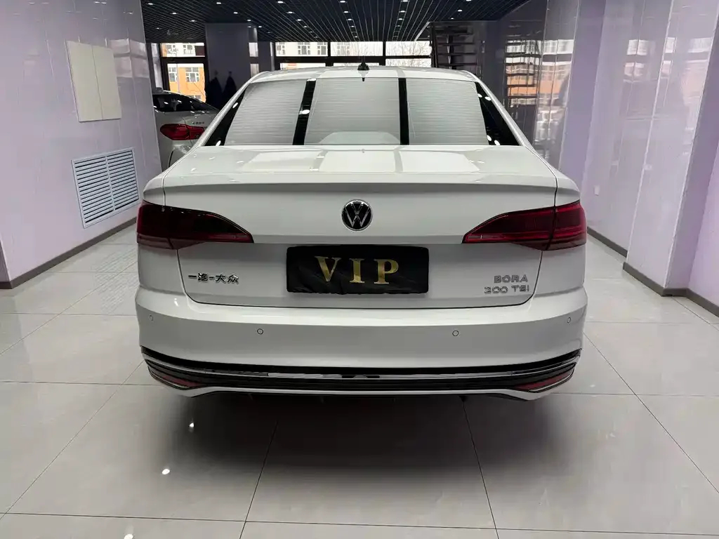 Volkswagen Bora 2023 из CN, фото 2