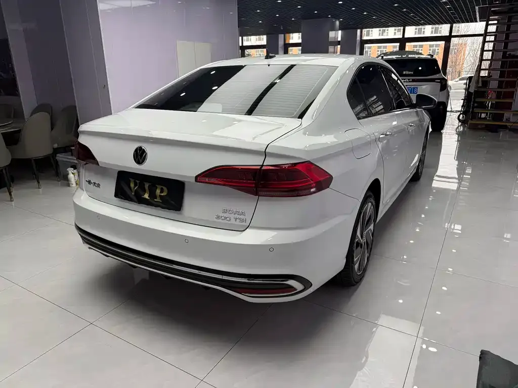 Volkswagen Bora 2023 из CN, фото 9