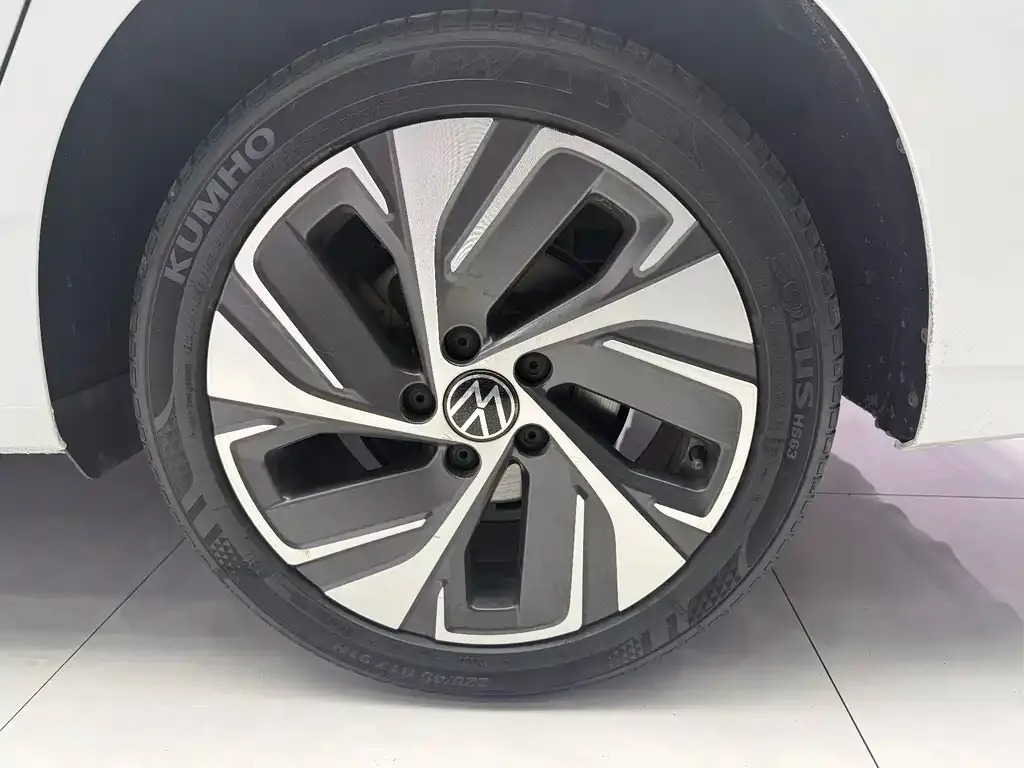 Volkswagen Bora 2023 из CN, фото 5