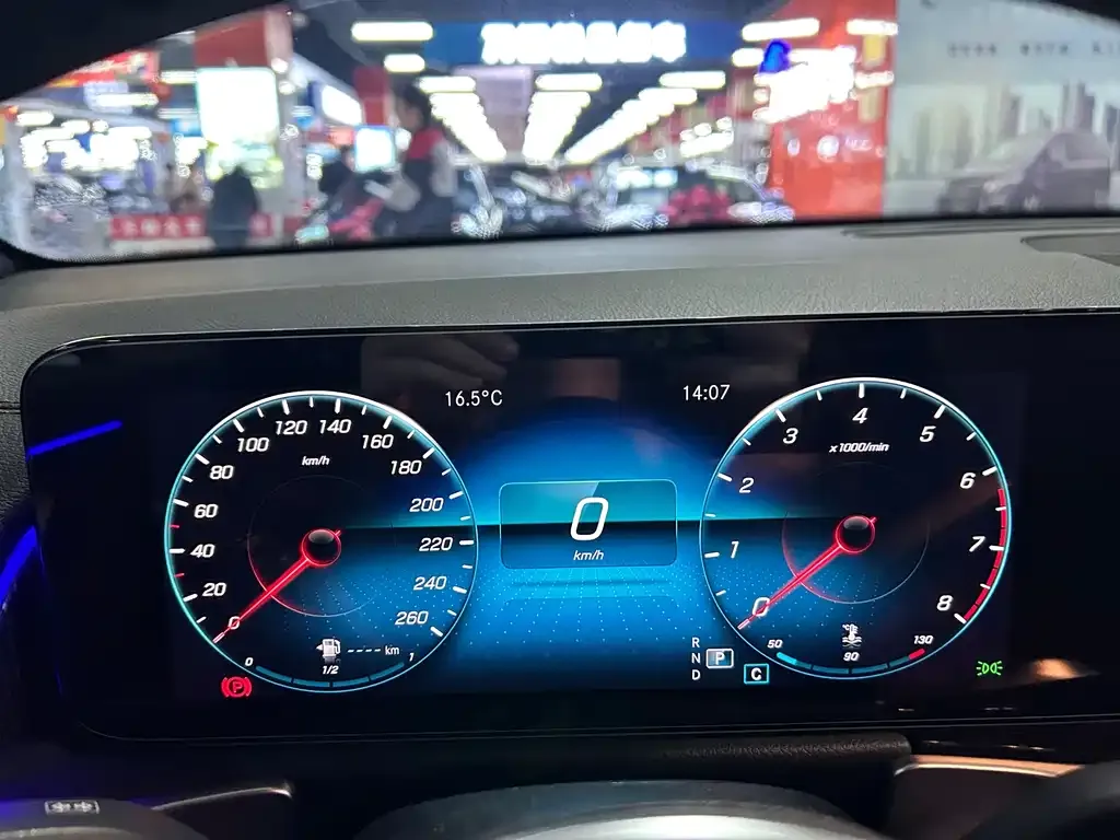 Mercedes-Benz GLB 2023 из CN, фото 3