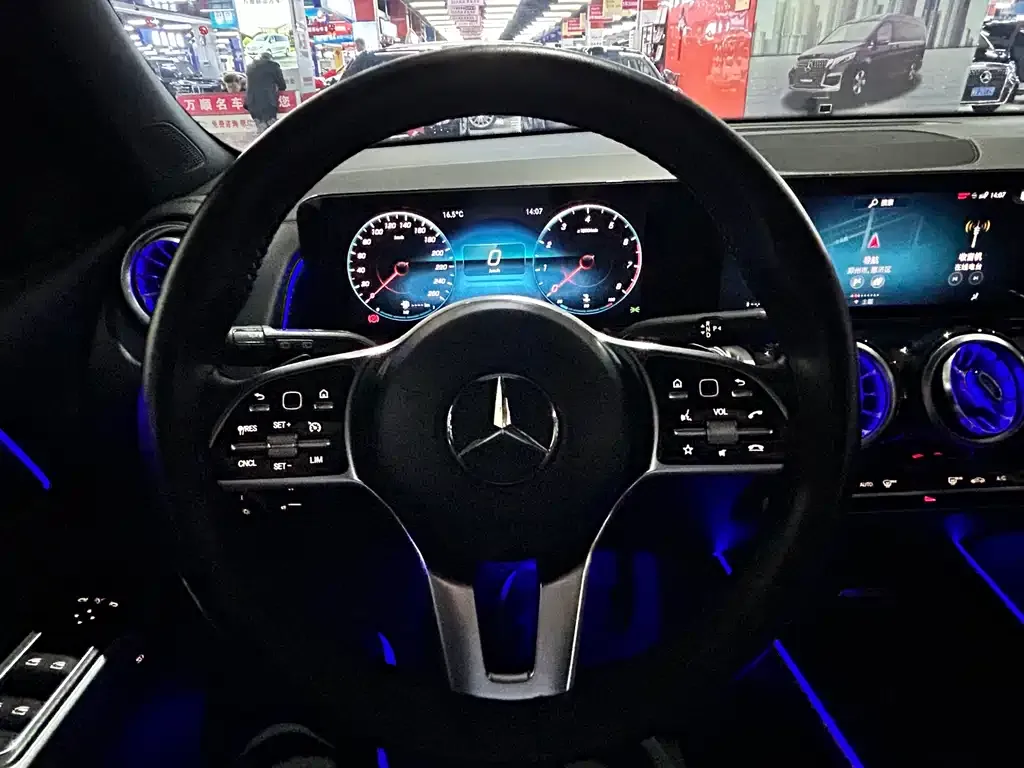 Mercedes-Benz GLB 2023 из CN, фото 2