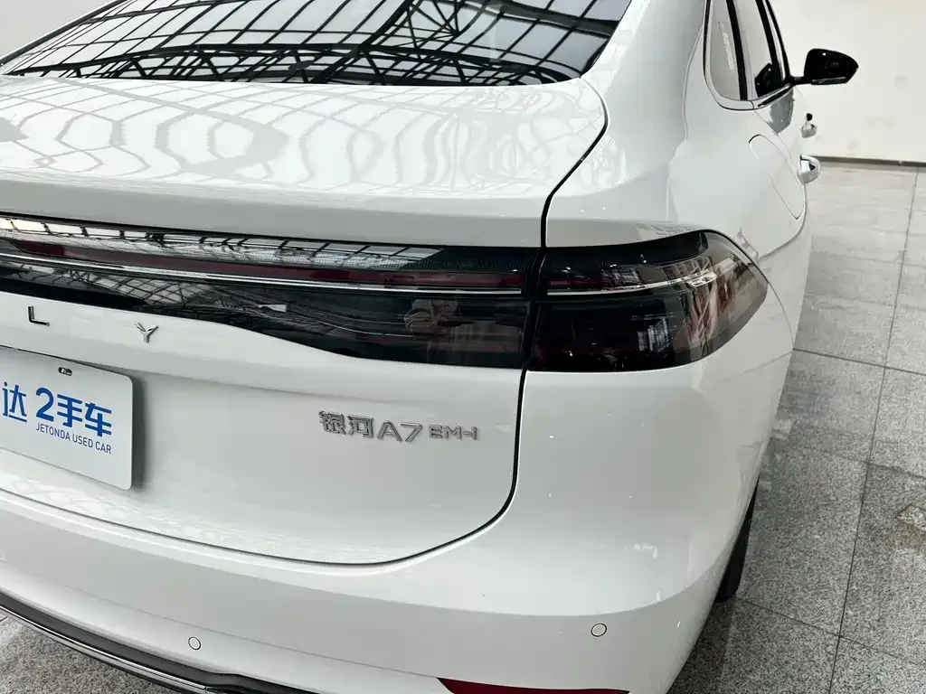 Geely 银河A7 2025 из CN, фото 2