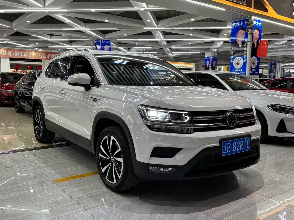 Volkswagen Tharu — фото 2