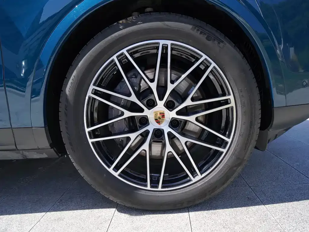 Porsche Cayenne 2025 из CN, фото 7