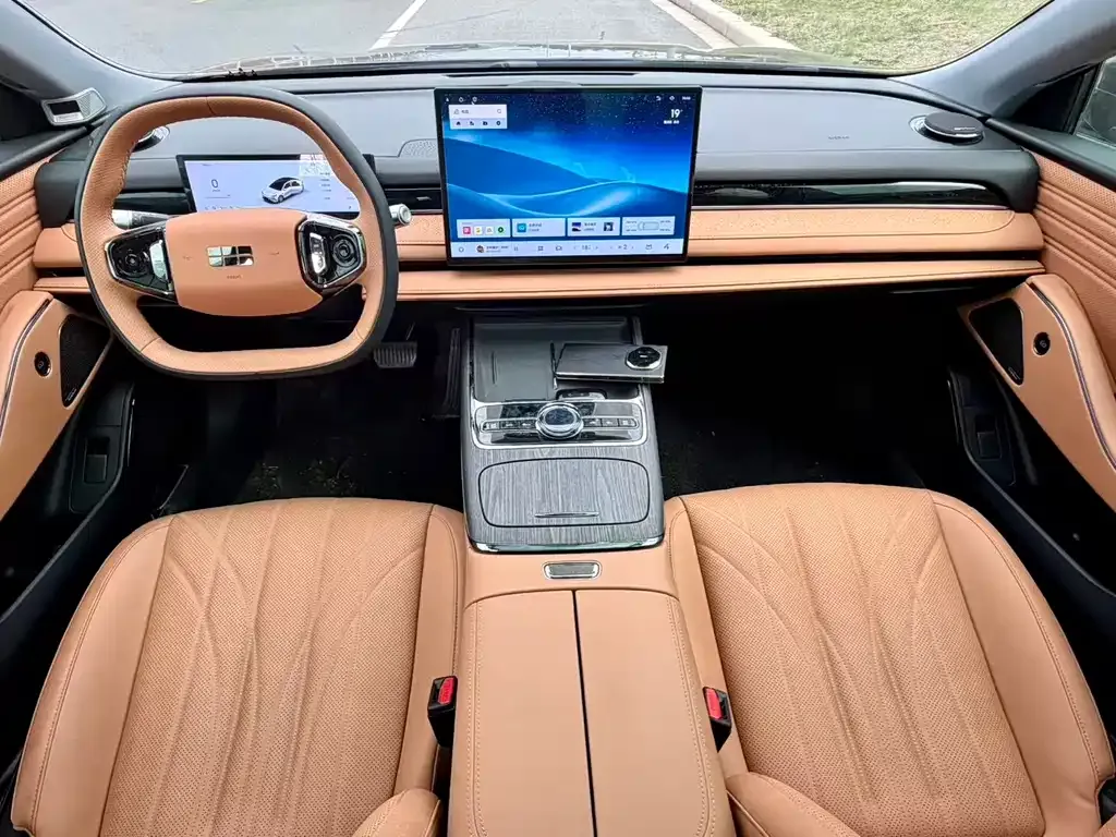 Geely Galaxy Xingyao 8 2025 из CN, фото 4