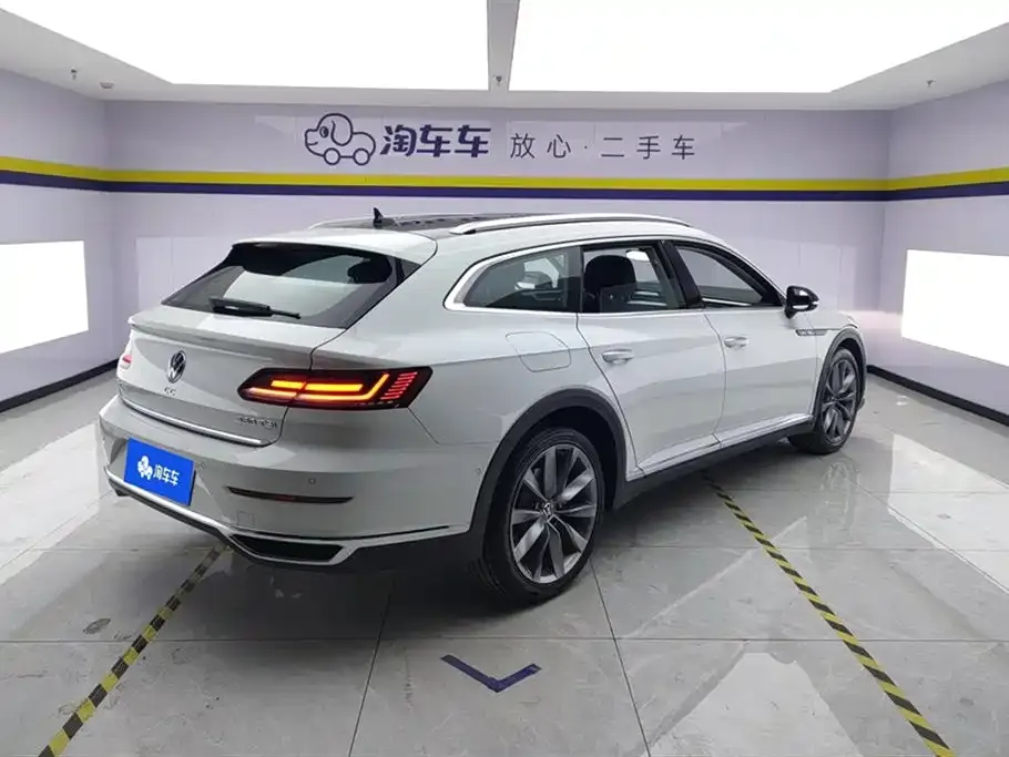 Volkswagen CC 2024 из CN, фото 3