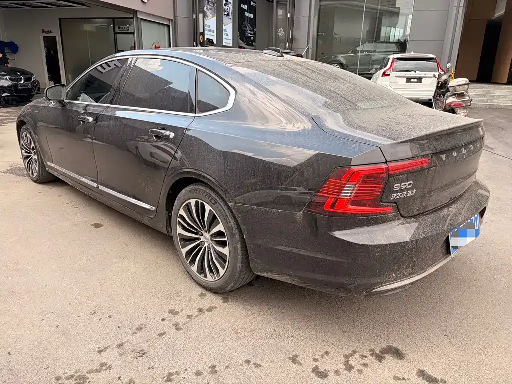 Volvo S90 2022 из CN, фото 10