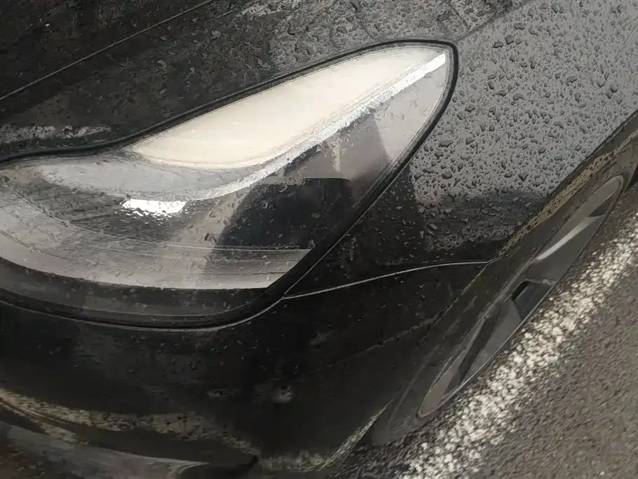 Tesla Model 3 — фото 6