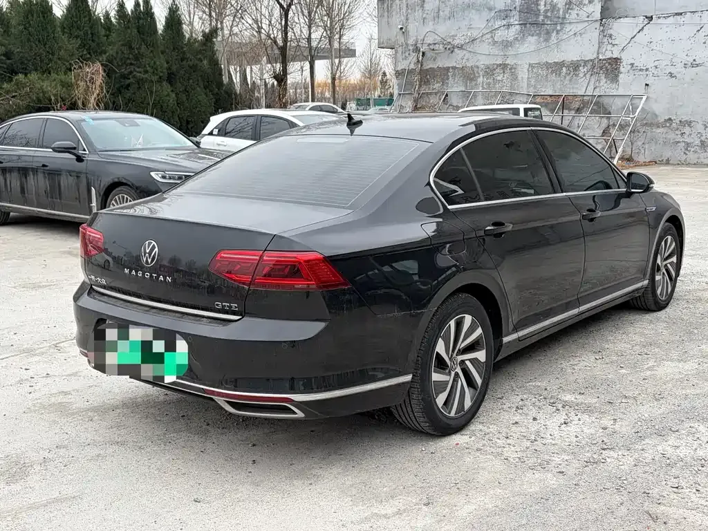 Volkswagen Magotan GTE PHEV 2023 из CN, фото 8