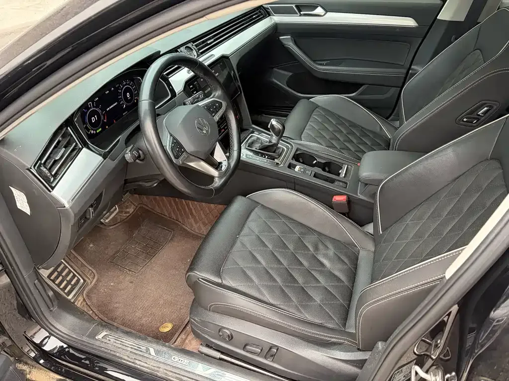 Volkswagen Magotan GTE PHEV 2023 из CN, фото 2