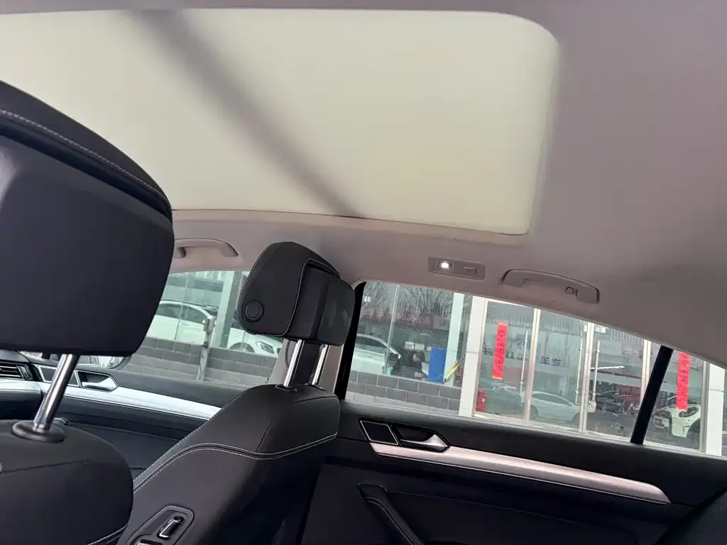 Volkswagen Magotan GTE PHEV 2023 из CN, фото 10