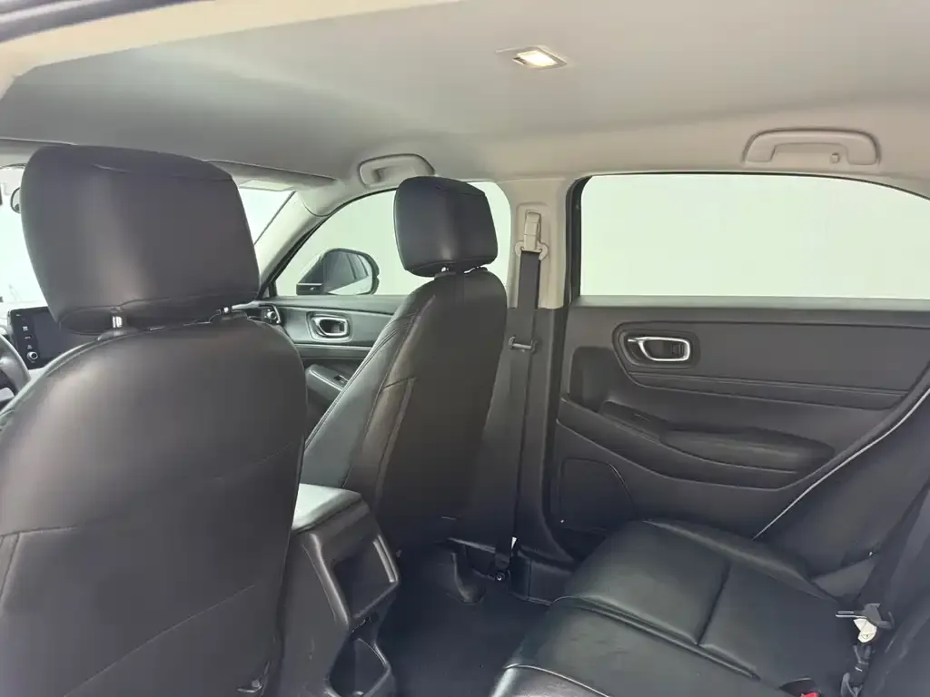 Honda Vezel 2023 из CN, фото 2