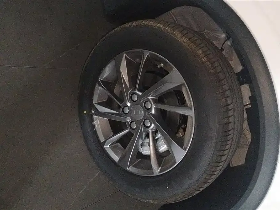 Geely Binyue 2026 из CN, фото 6