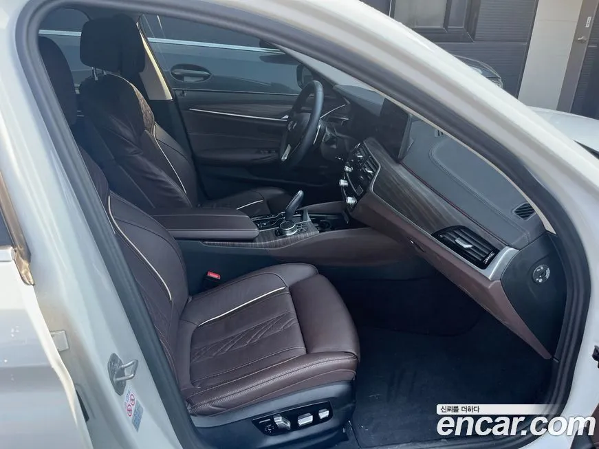 BMW 5-Series 2023 из KR, фото 4