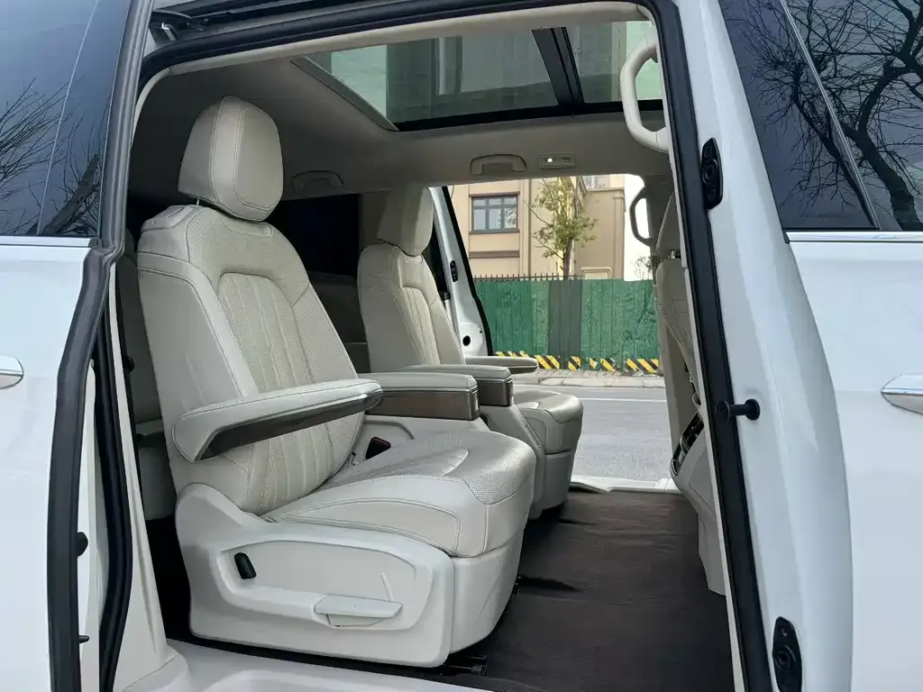 Volkswagen Viloran 2021 из CN, фото 4