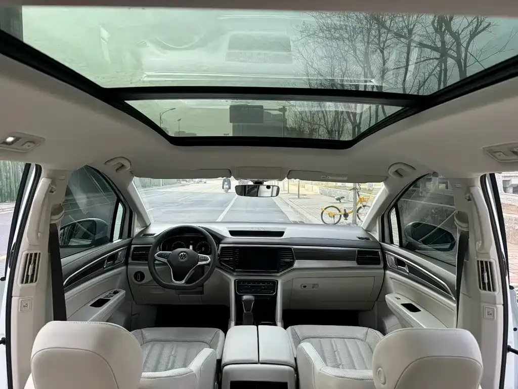 Volkswagen Viloran 2021 из CN, фото 2