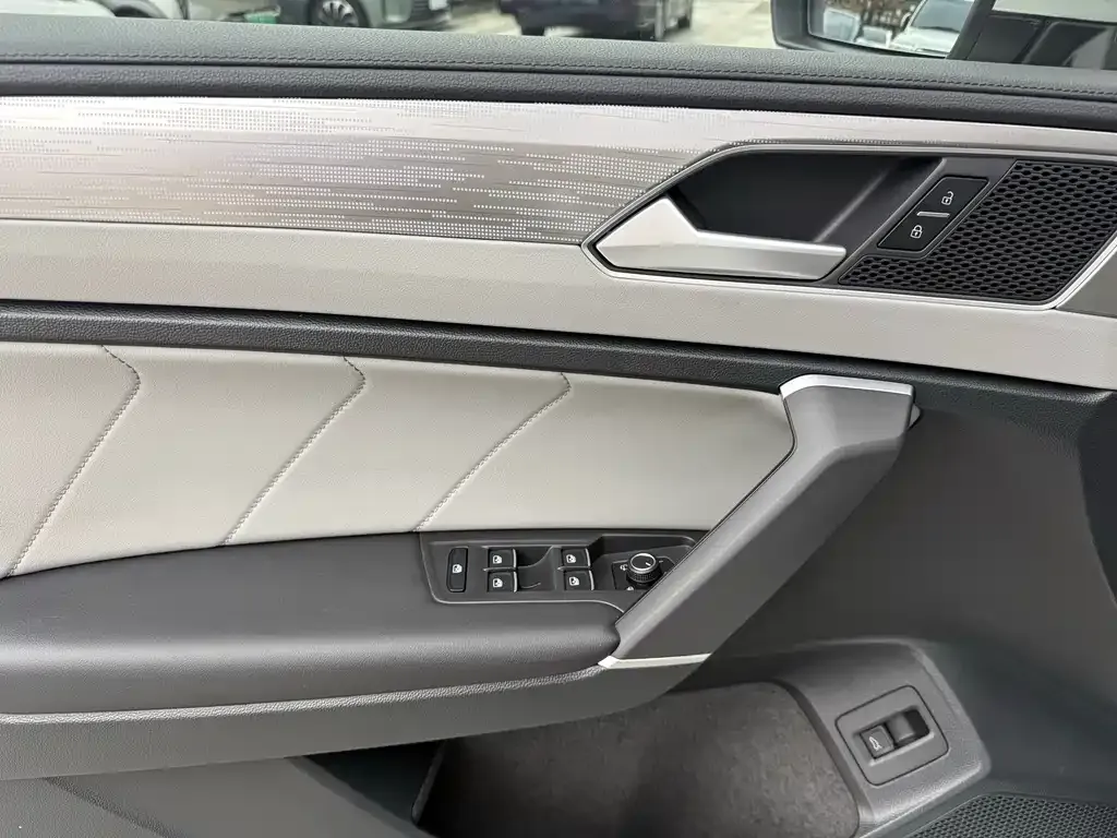 Volkswagen Tayron 2023 из CN, фото 9