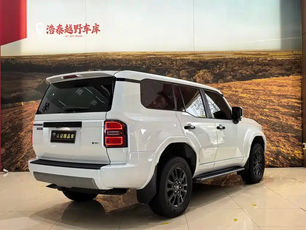 Toyota Prado 2025 из CN, фото 4