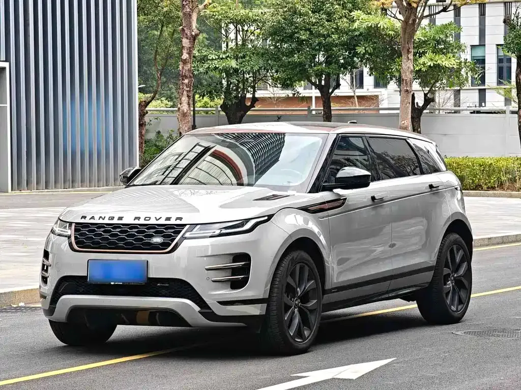 Land Rover Evoque — фото 1