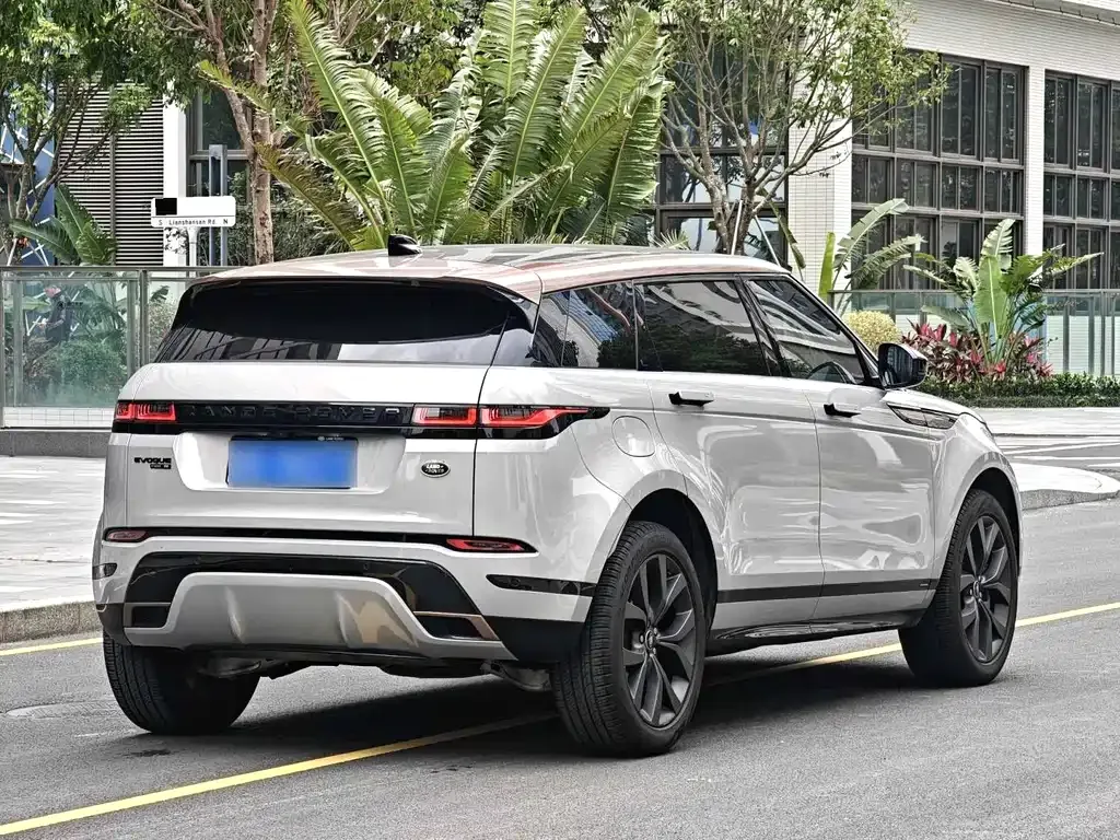 Land Rover Evoque — фото 6