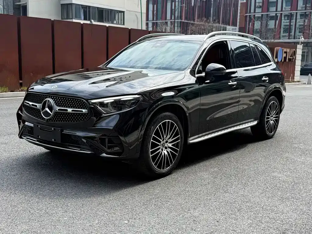 Mercedes-Benz GLC — фото 1