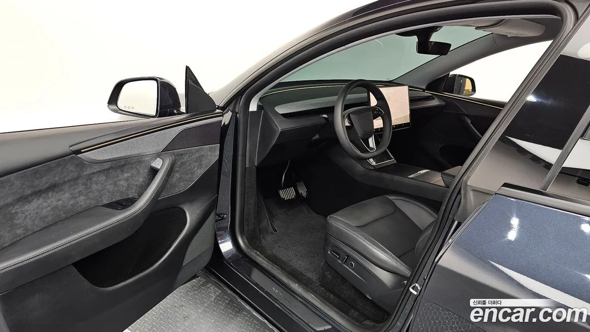 Tesla Model Y 2025 из KR, фото 6