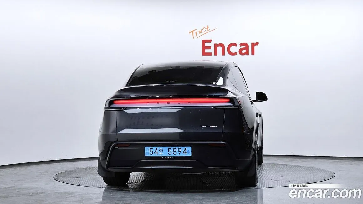 Tesla Model Y 2025 из KR, фото 8