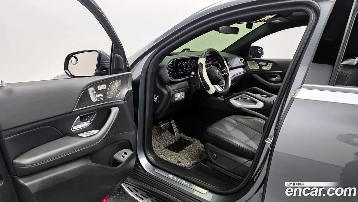Mercedes-Benz GLE-Class — фото 5