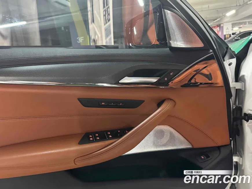 BMW M5 2022 из KR, фото 10