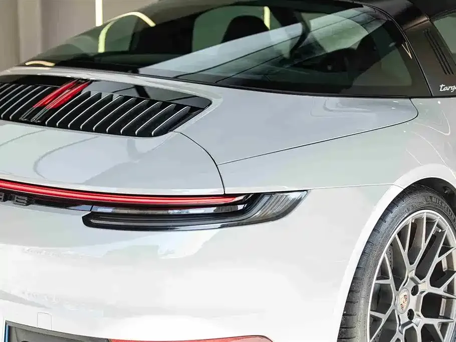 Porsche 911 2023 из CN, фото 10