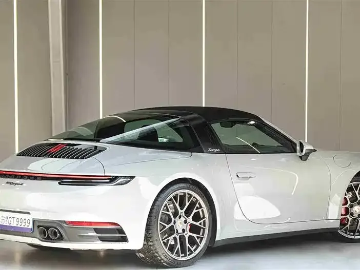Porsche 911 2023 из CN, фото 8