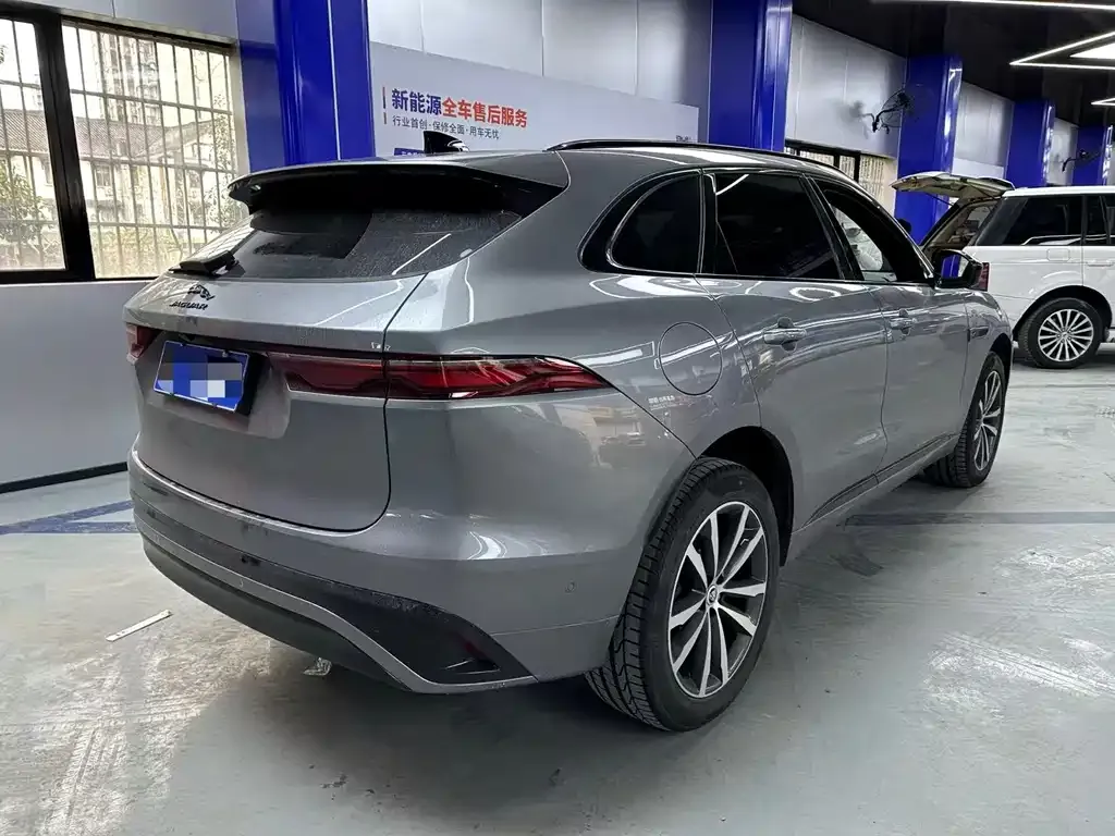 Jaguar F-PACE 2024 из CN, фото 7