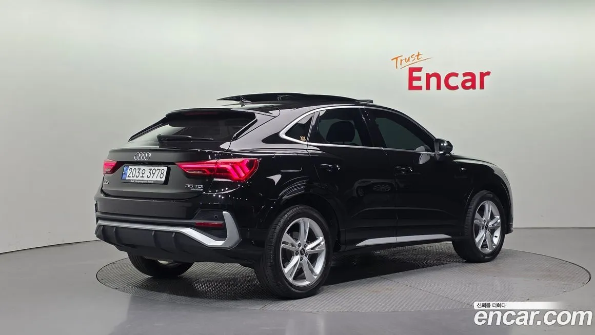 Audi Q3 2023 из KR, фото 9