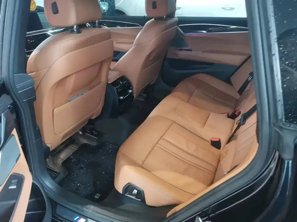 BMW 6 Series GT 2021 из CN, фото 3