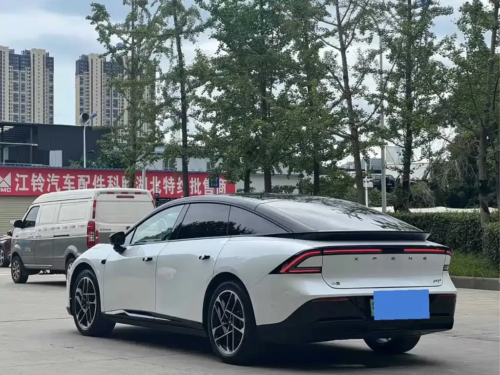 XPeng P7+ 2025 из CN, фото 9