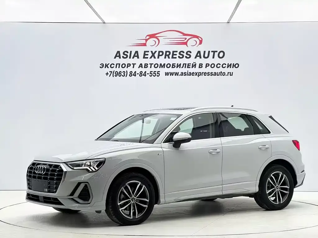 Audi Q3 — фото 1
