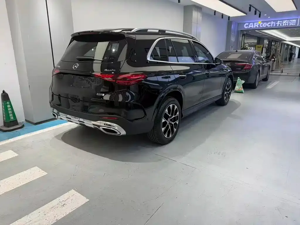 Mercedes-Benz GLC 2023 из CN, фото 9