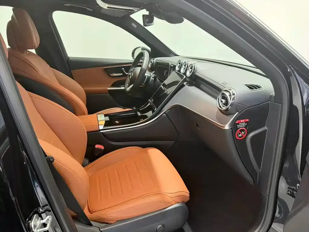 Mercedes-Benz GLC 2023 из CN, фото 4