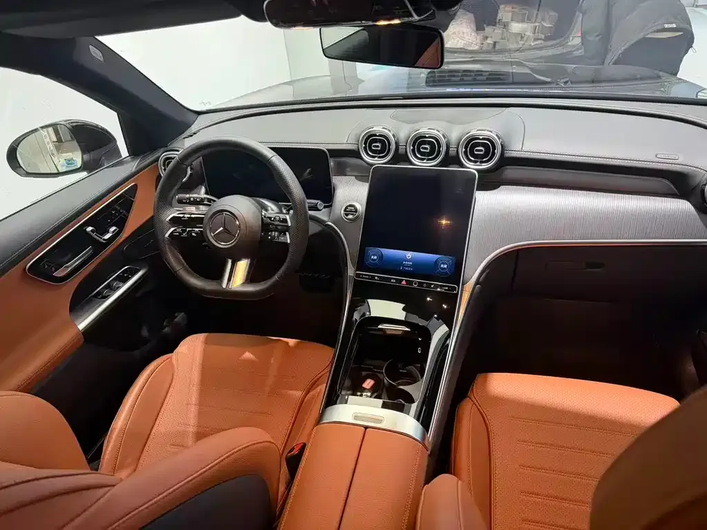 Mercedes-Benz GLC 2023 из CN, фото 3