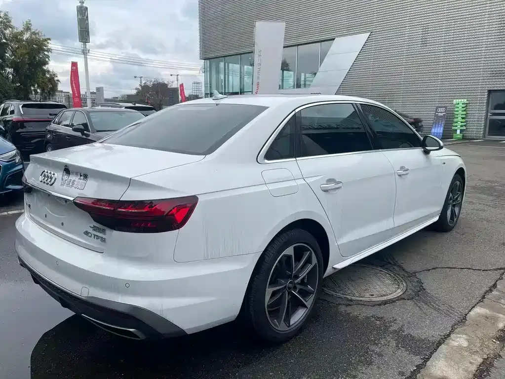 Audi A4L 2025 из CN, фото 6