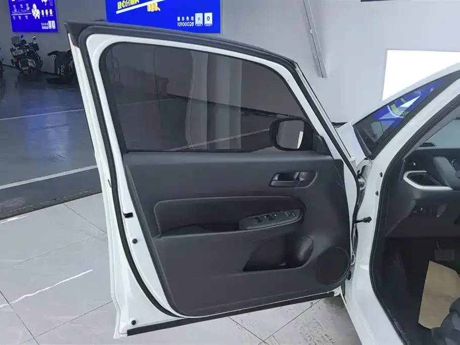 Honda Fit — фото 5