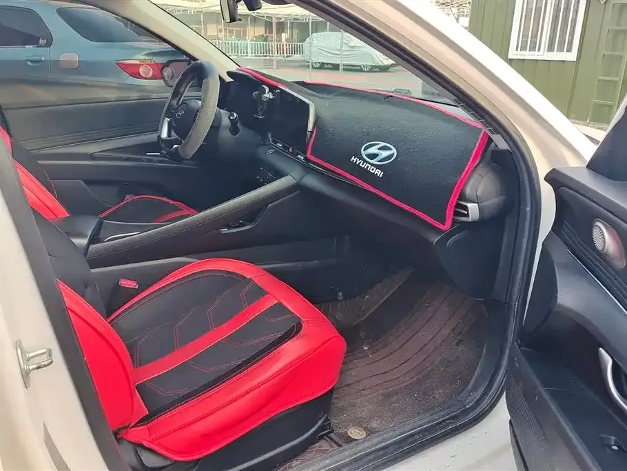 Hyundai Elantra 2021 из CN, фото 2
