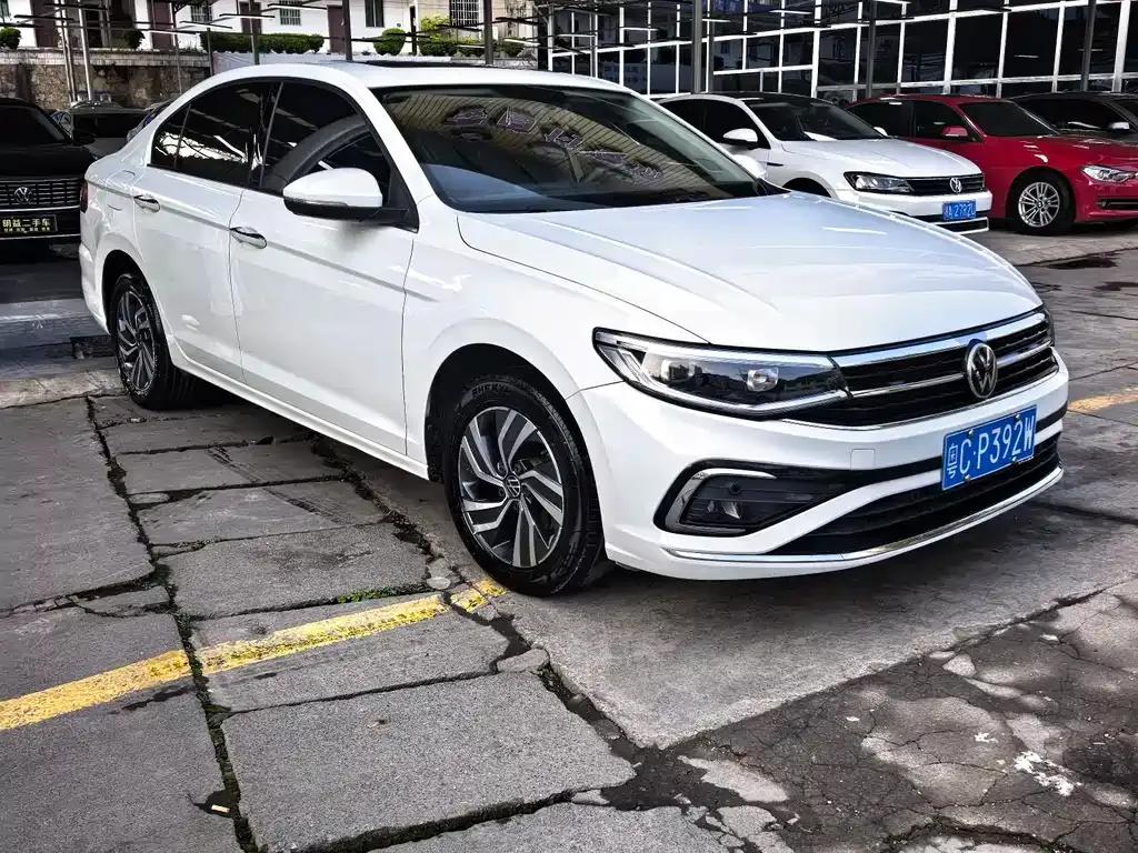 Volkswagen Bora 2023 из CN, фото 9