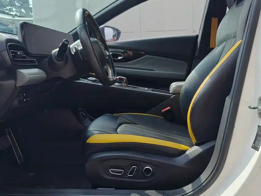 GAC Motor Shadow Leopard 2021 из CN, фото 8