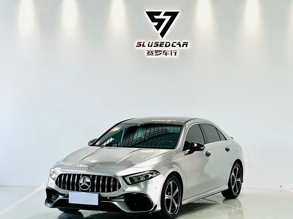 Mercedes-Benz A-Class — фото 1