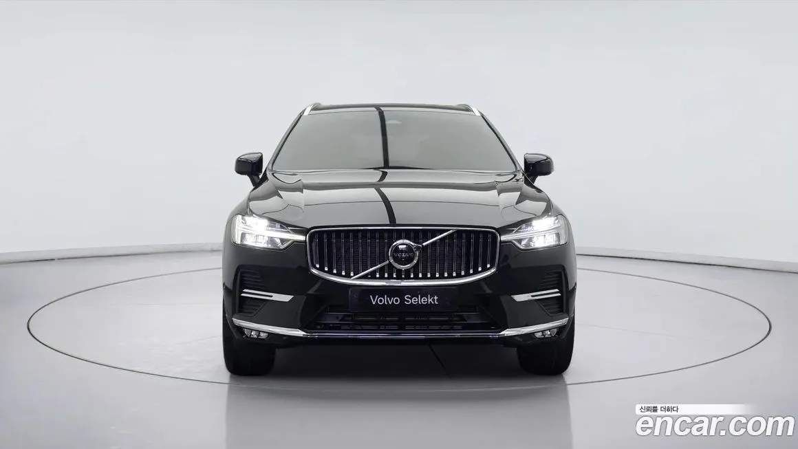 Volvo XC60 — фото 2