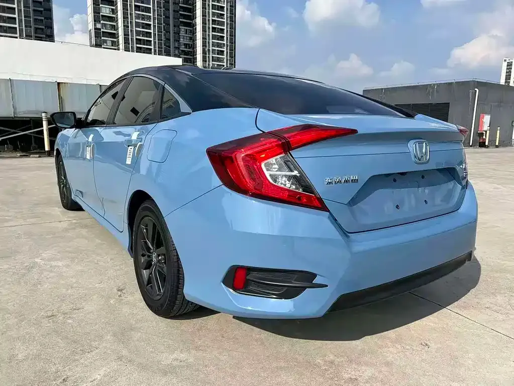 Honda Civic — фото 6