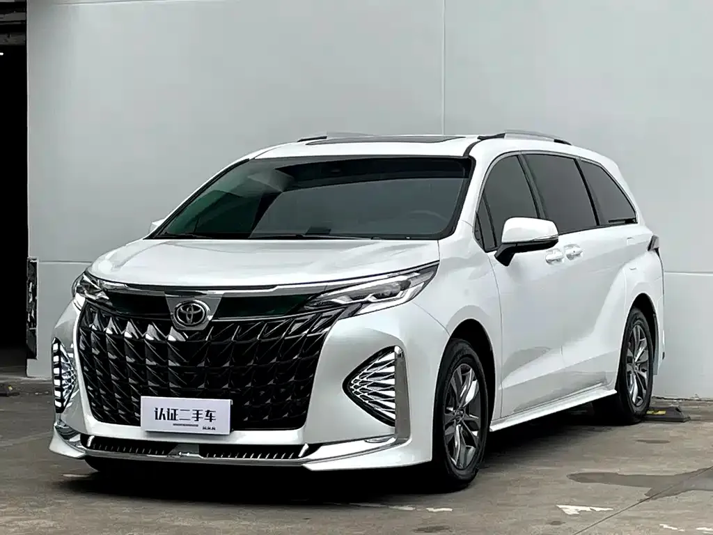 Toyota Sienna — фото 2