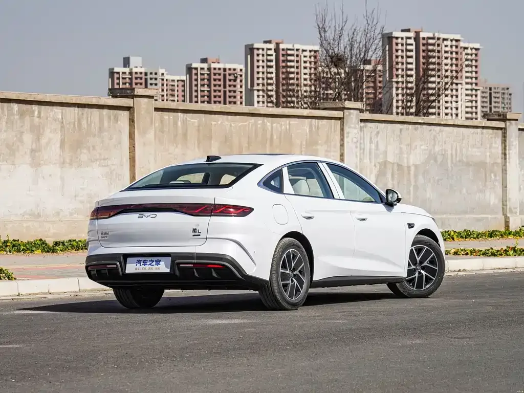 BYD Qin L 2025 из CN, фото 6